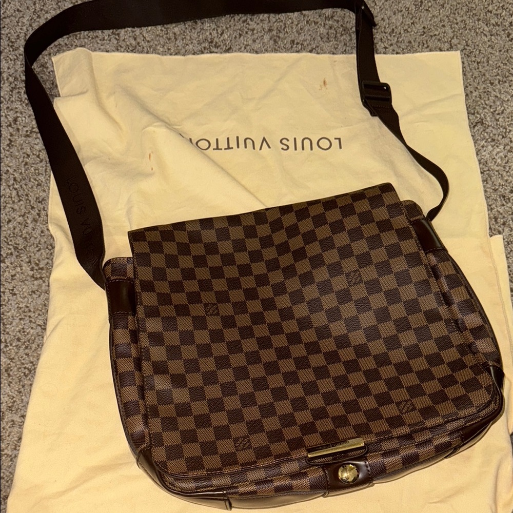 Louis Vuitton Brown Messenger Bag with Checkered Pattern